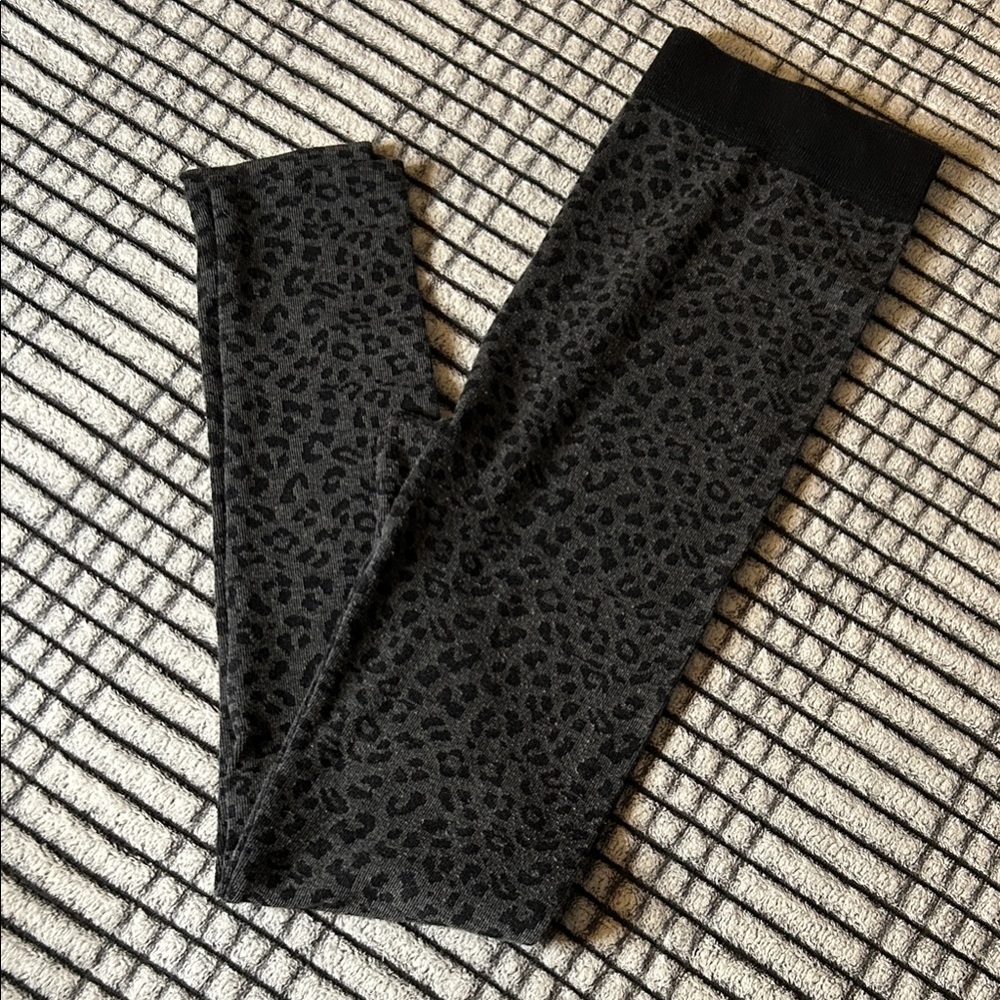 Women’s Black Leopard Print Tights/Leggings (M/L)